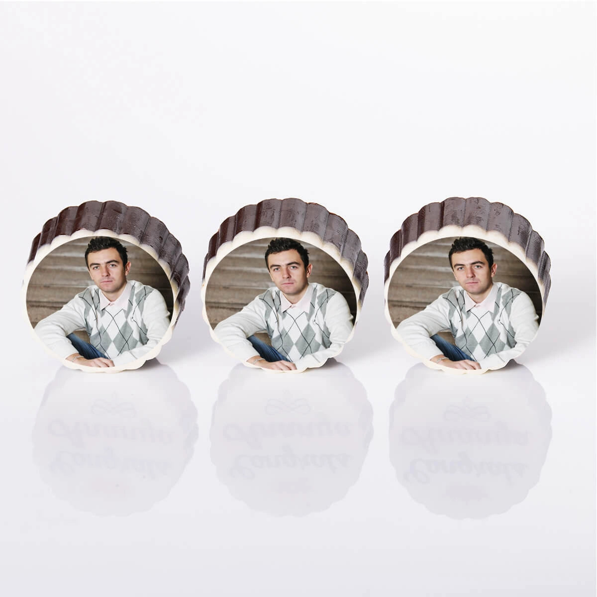 congratulation-gifts-photo-printed-chocolates
