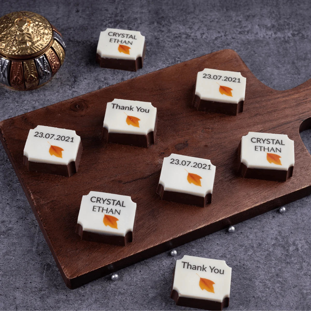 Custom chocolate wedding favor box with unique butter paper message for wedding returns