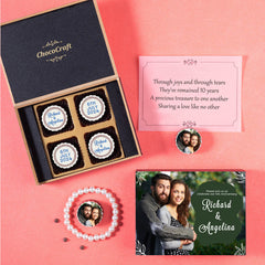 Make your invites unforgettable with ChocoCraft chocolates featuring your photo.