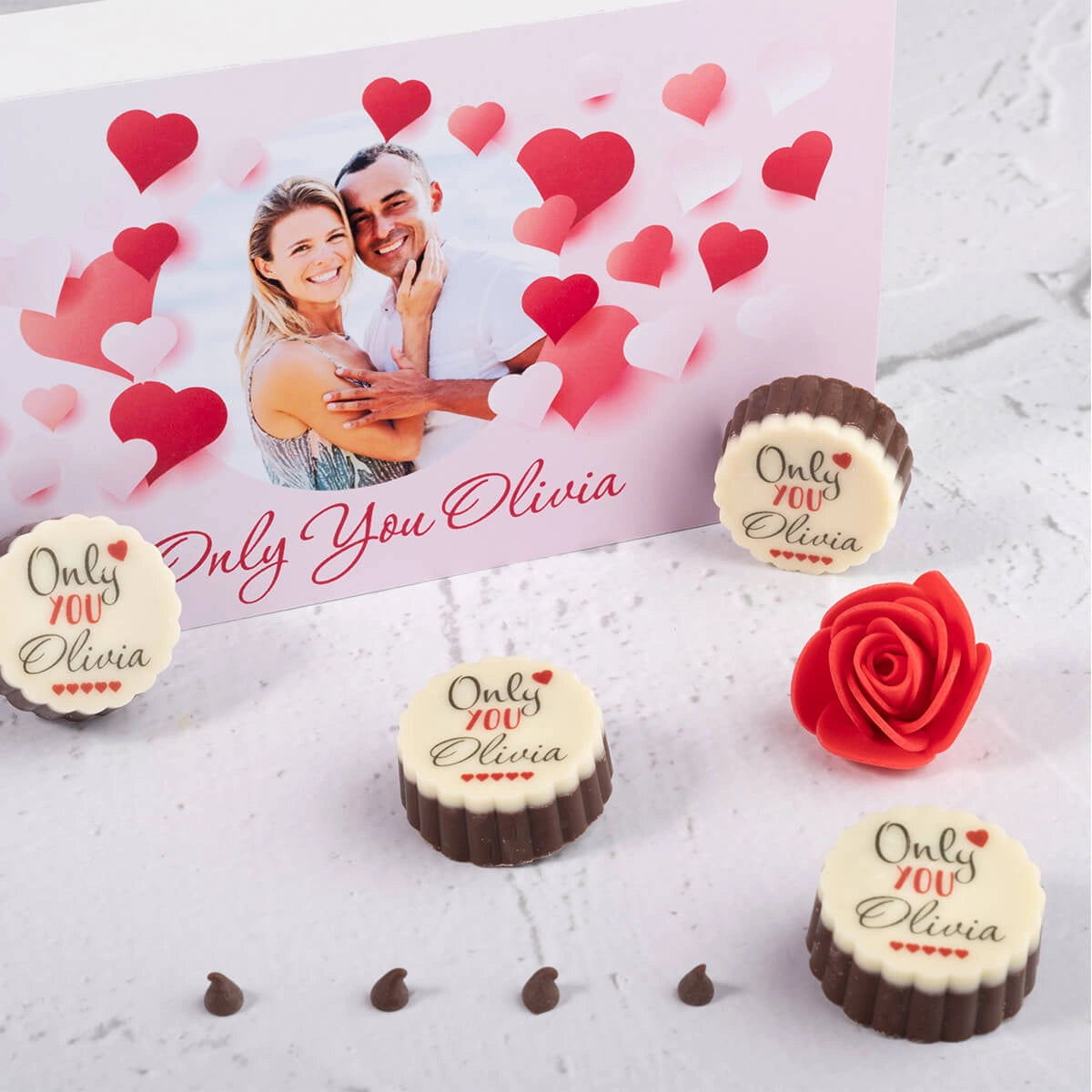Custom romance gift box with photo and name from ChocoCraft